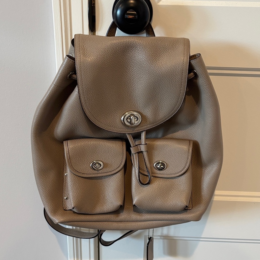 Elegant Tan Leather Backpack